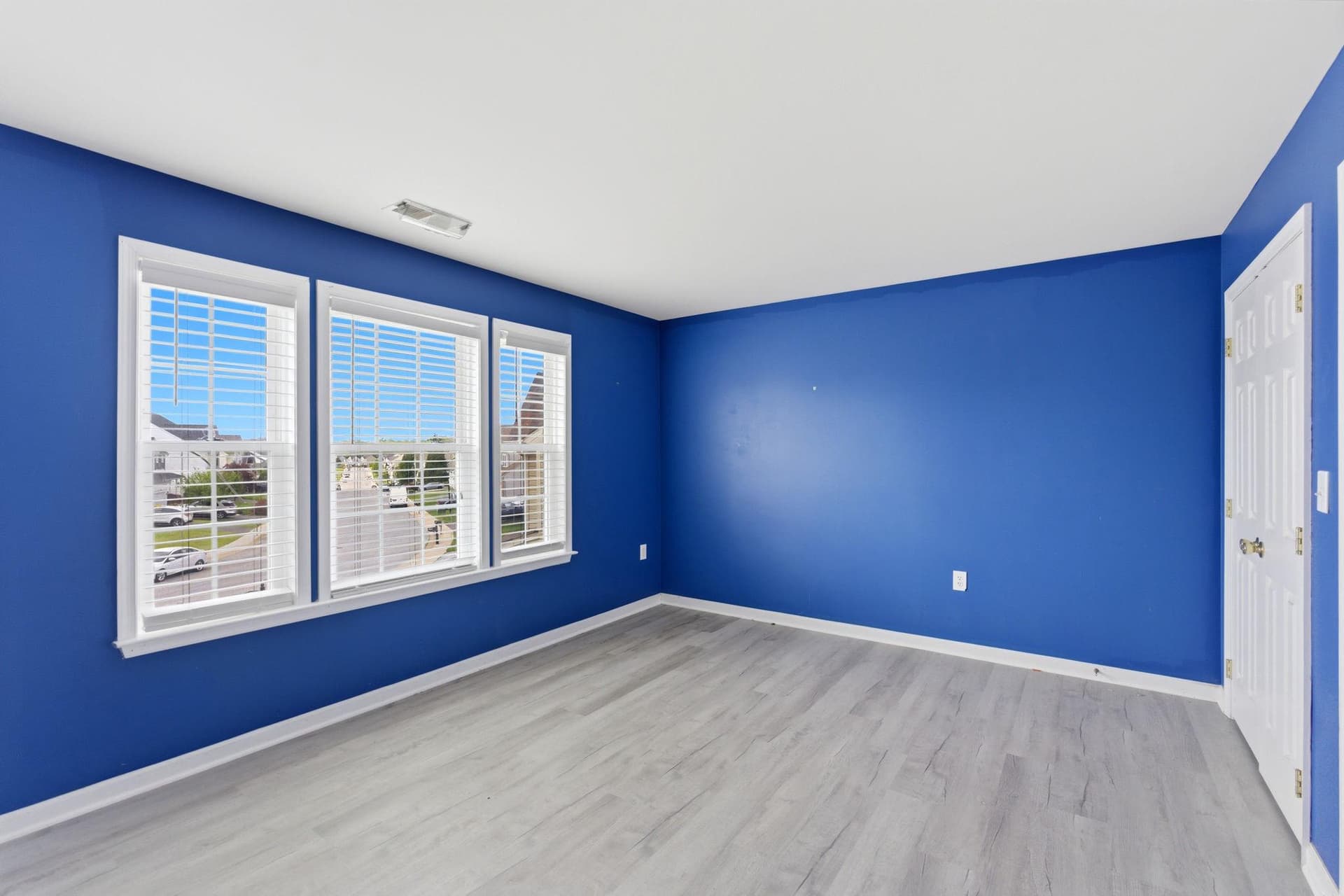 457 Hughs Rd photo 33