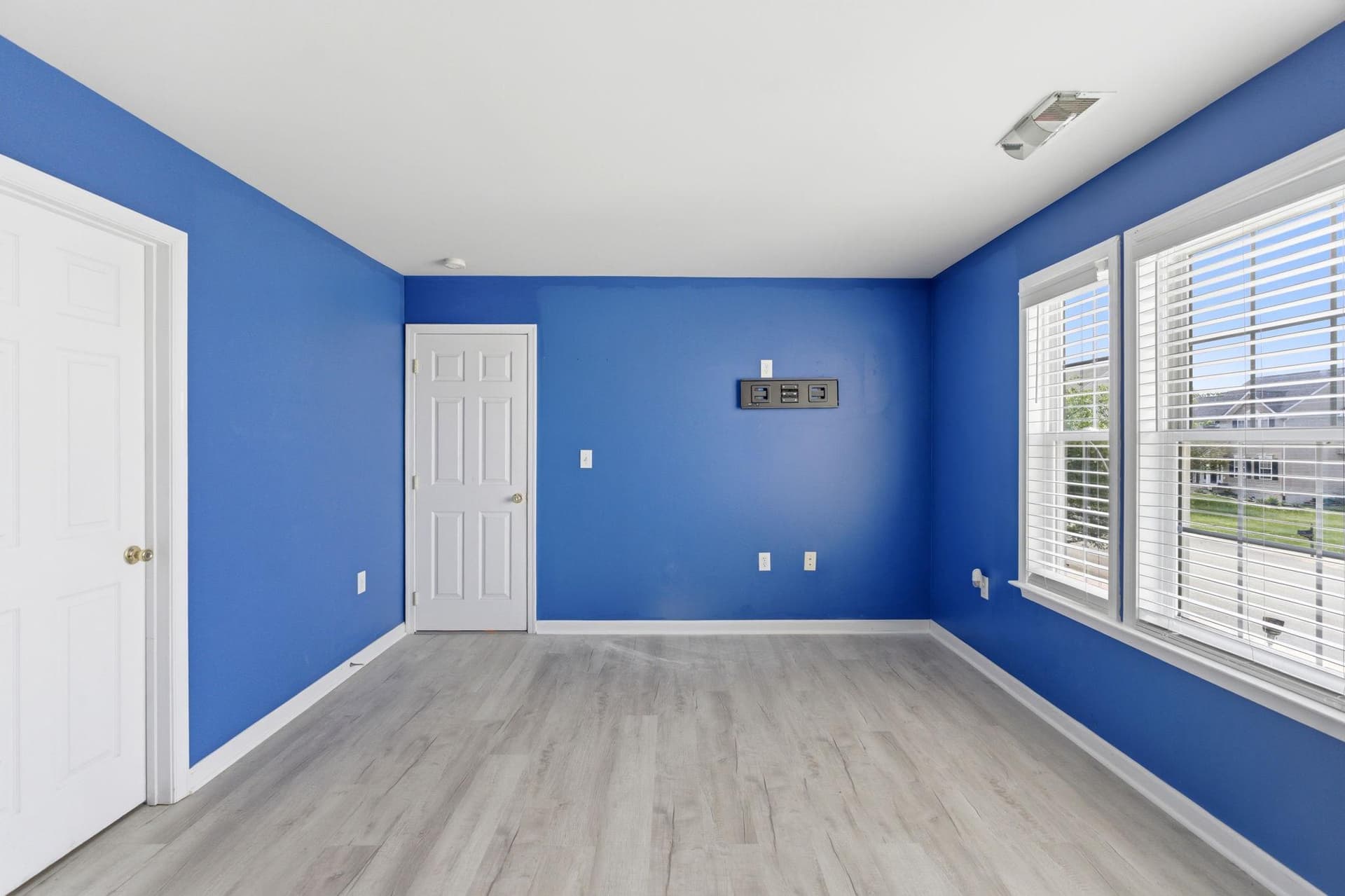 457 Hughs Rd photo 34