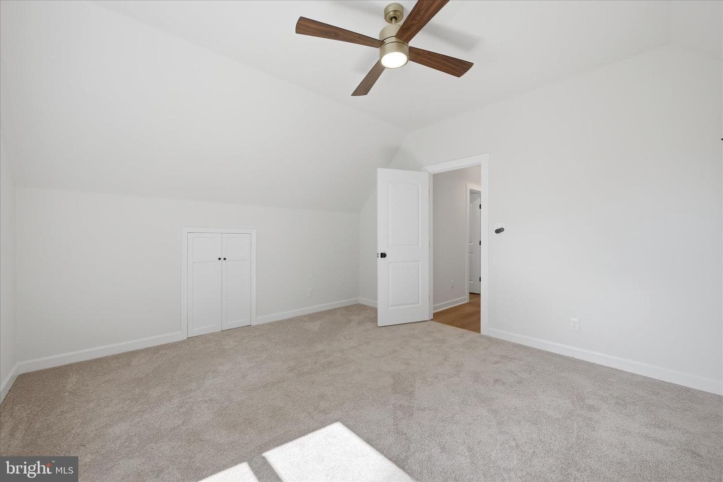 293 Red Bird Lane photo 33