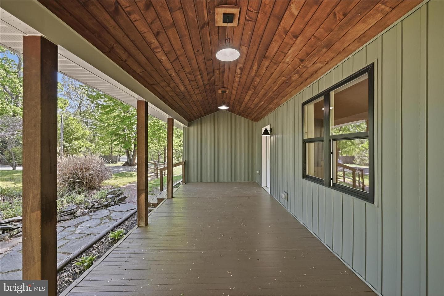 293 Red Bird Lane photo 5