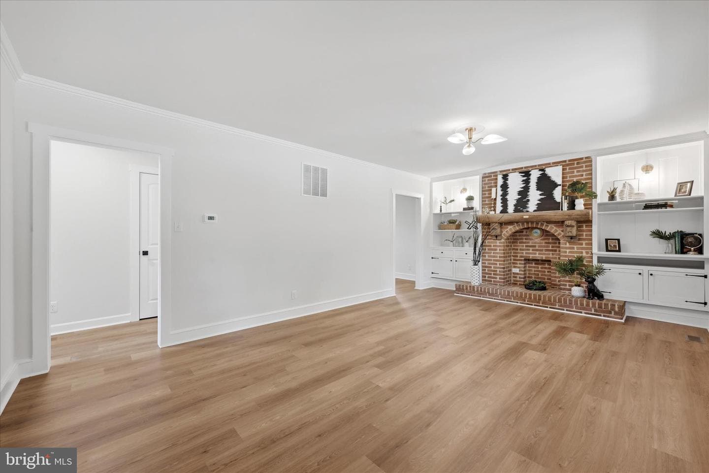 293 Red Bird Lane photo 8