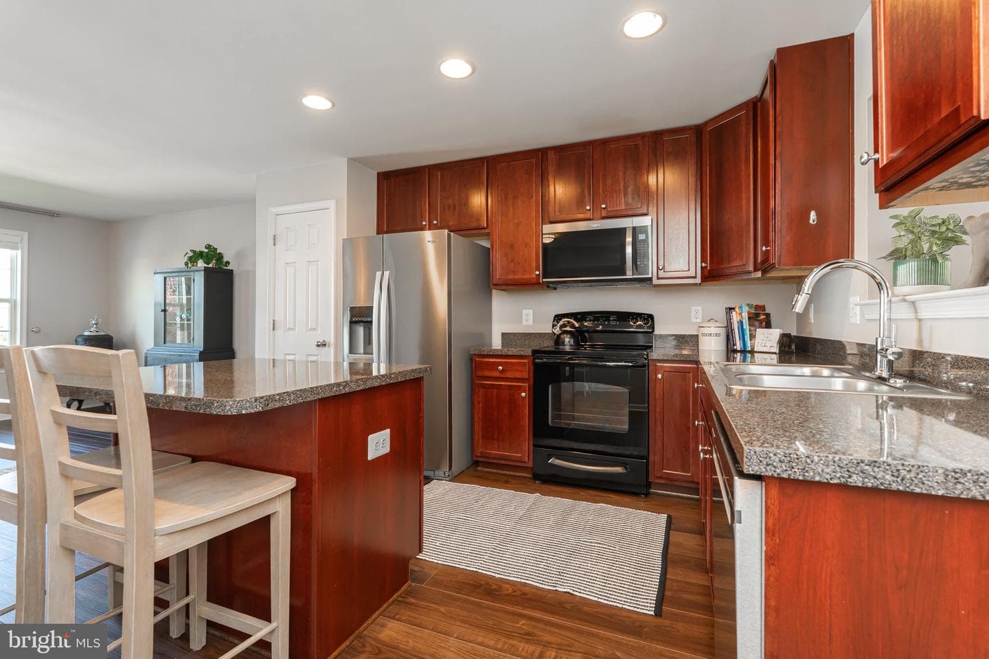 1205 Mare Street photo 14