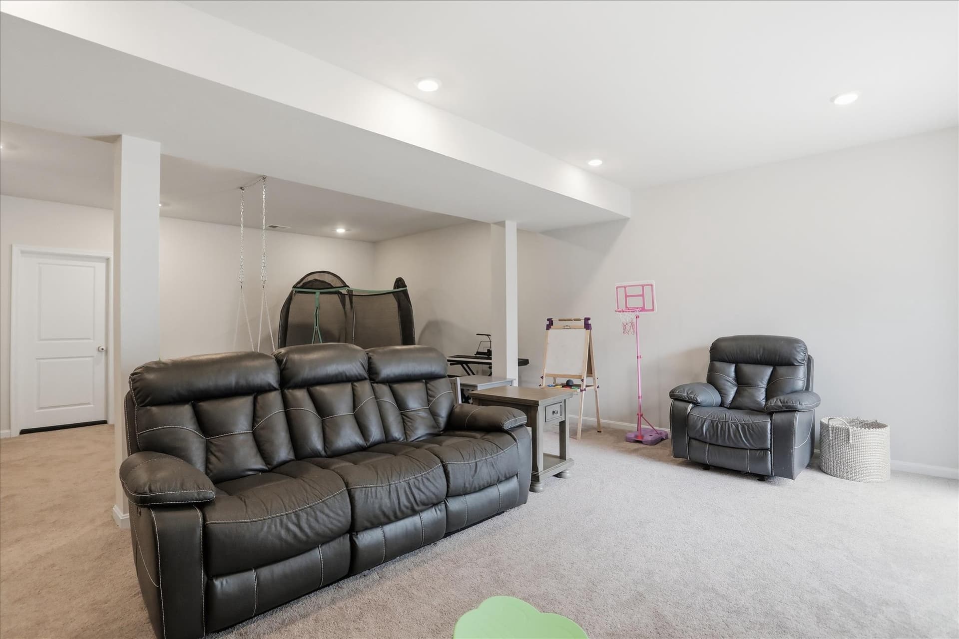 37 Feldberg Drive photo 33