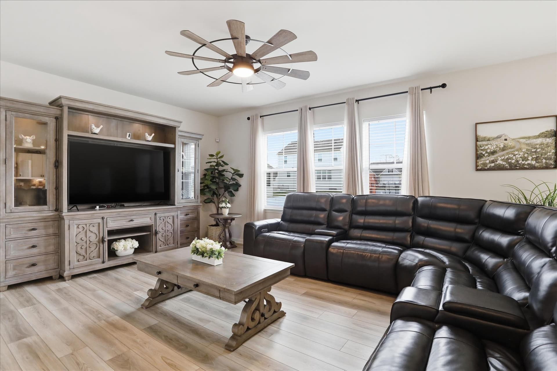 37 Feldberg Drive photo 44