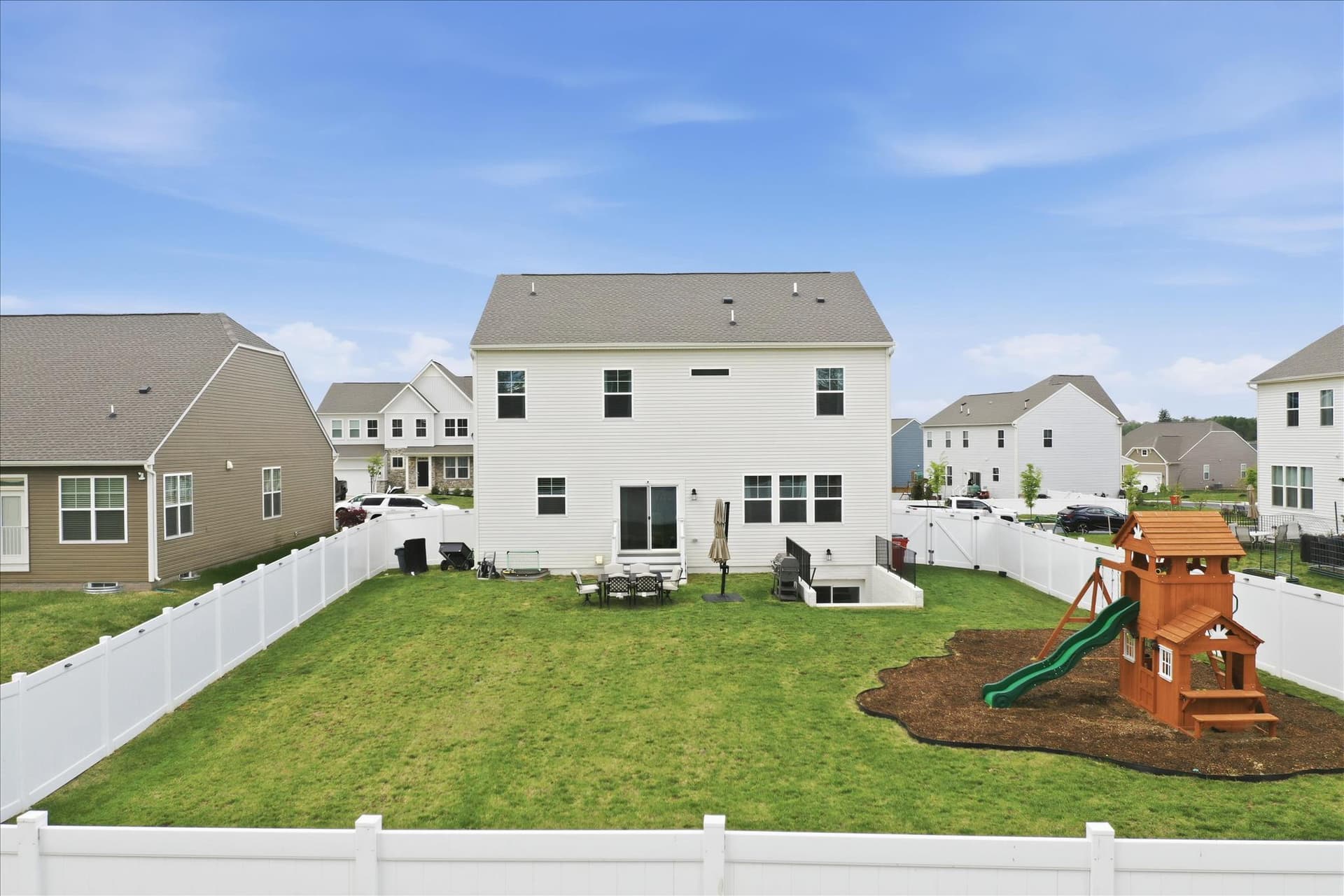 37 Feldberg Drive photo 48