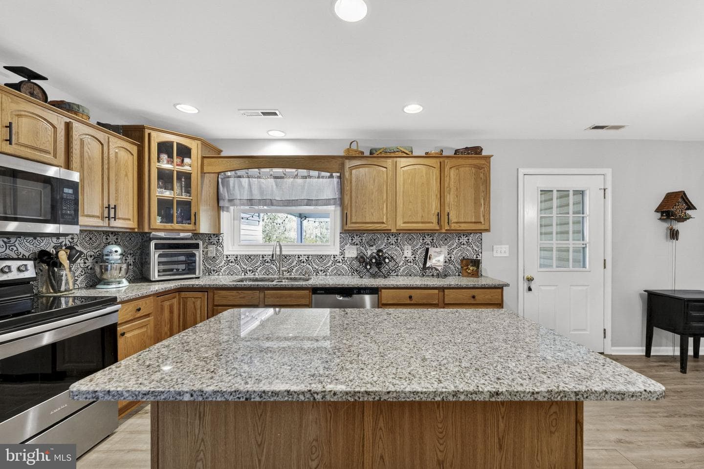 173 Baltusrol Drive photo 17