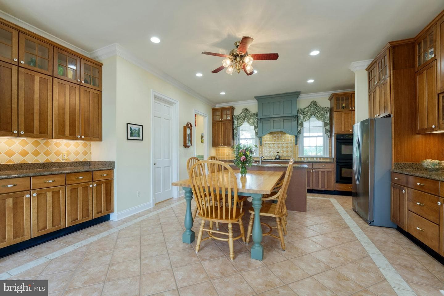 899 Earle Road photo 24