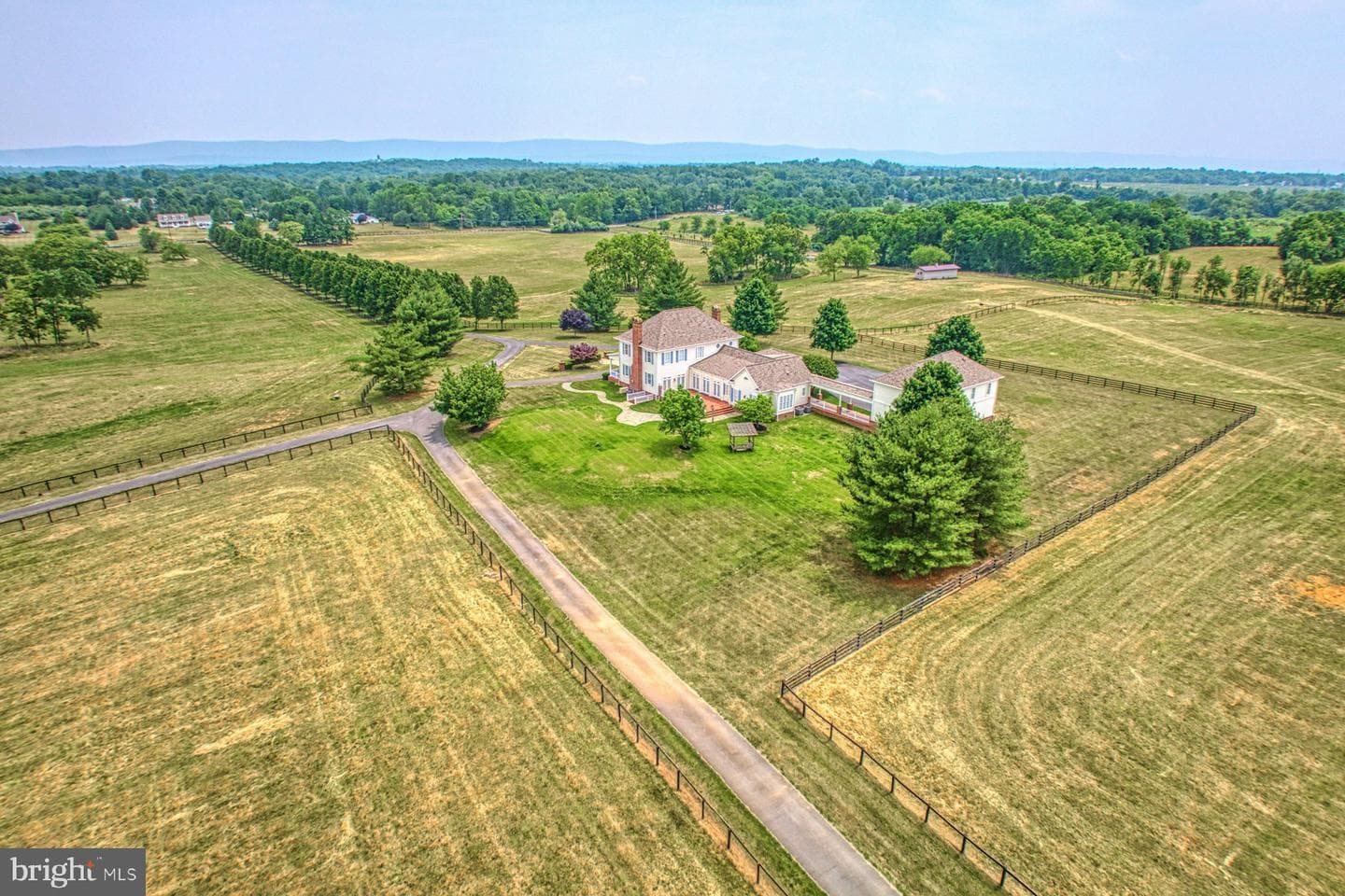 899 Earle Road photo 70