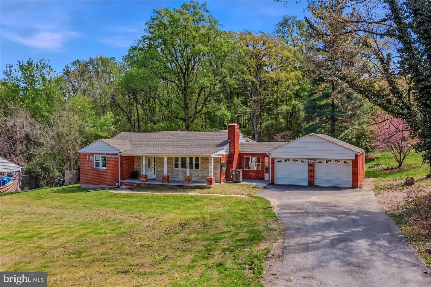 930 Chestnut Hill Road