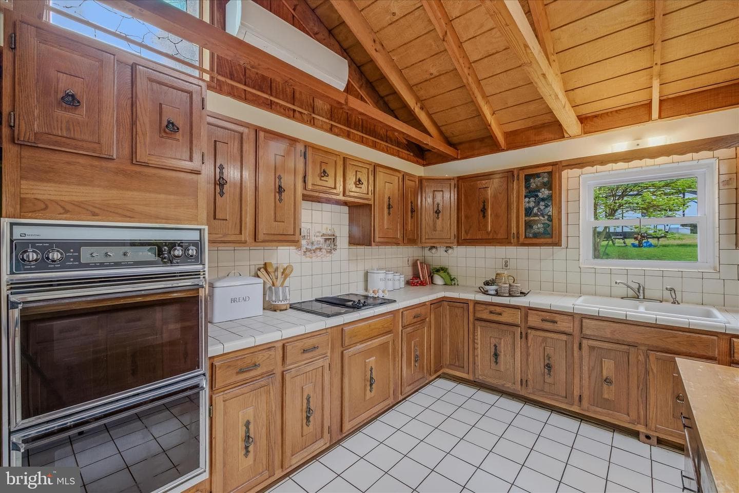 930 Chestnut Hill Road photo 18