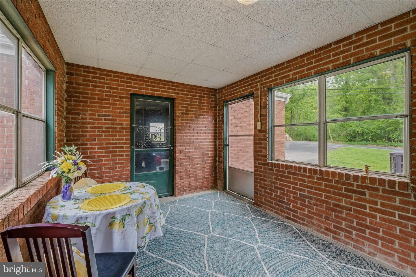 930 Chestnut Hill Road photo 34