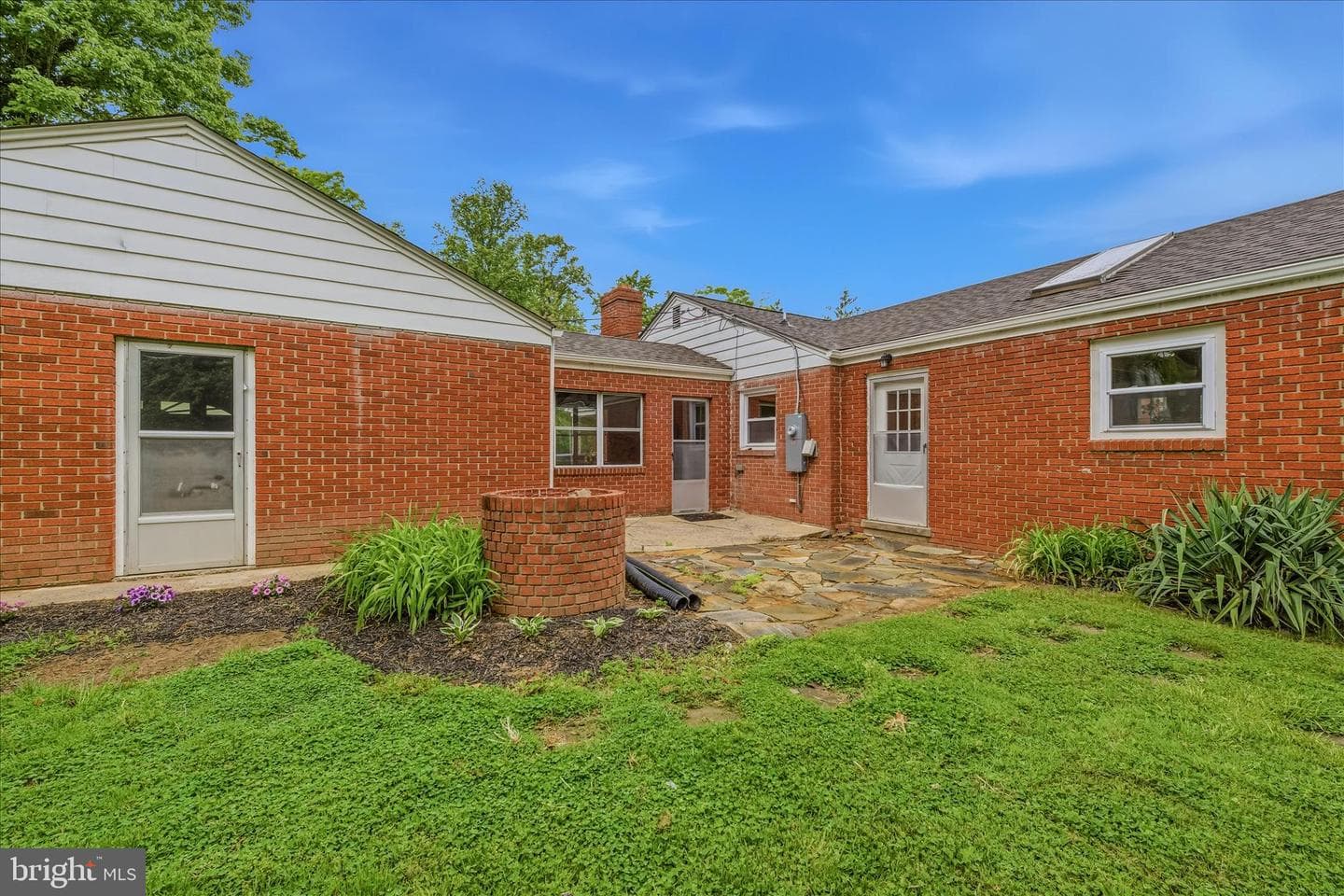 930 Chestnut Hill Road photo 62