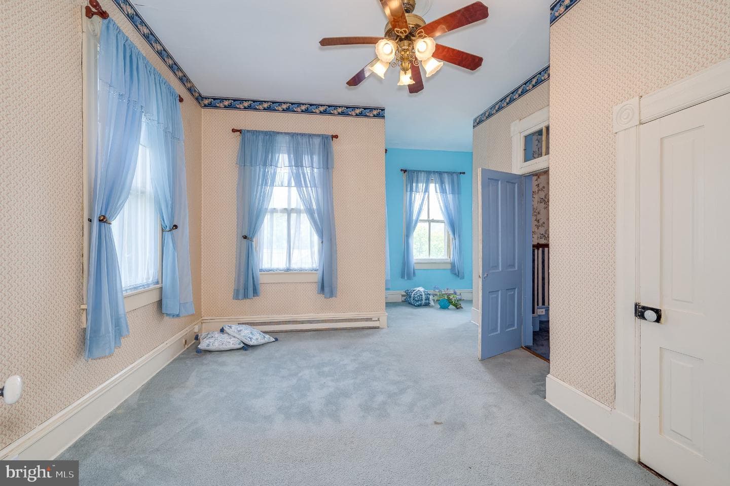 675 Cliff Street/Mcdowell Street photo 13