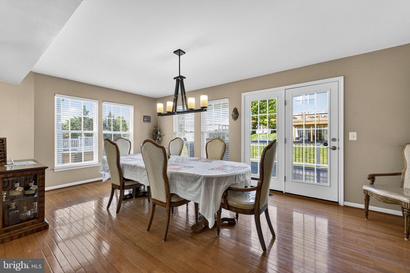 1327 Mare Street photo 34