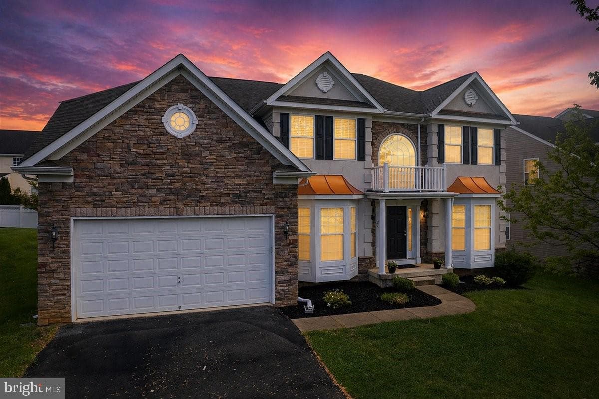 27 Sparkling Brook Road