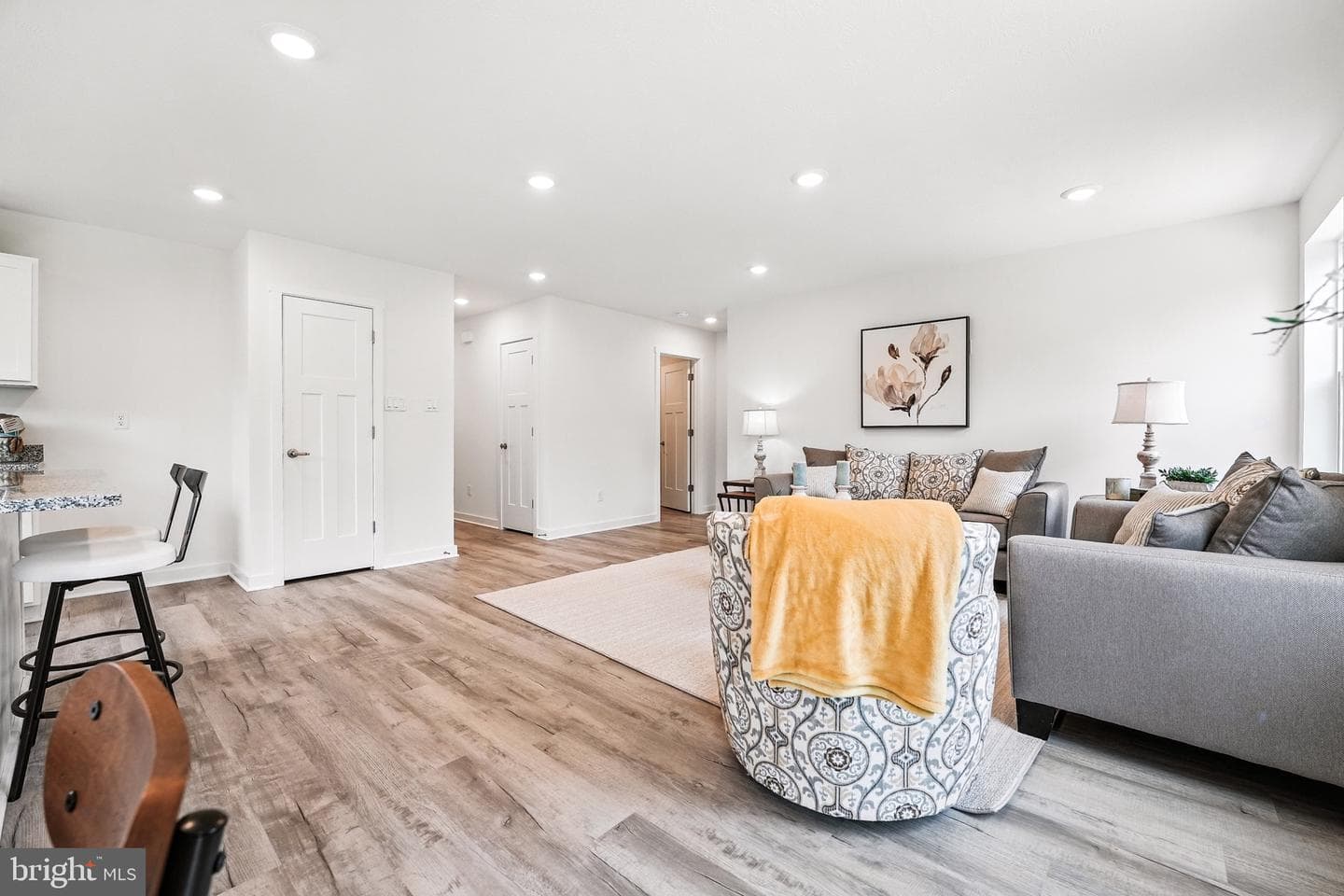 3 Thorton Avenue photo 4
