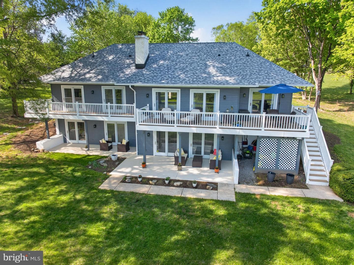 250 Meadow Ridge Drive, Shepherdstown