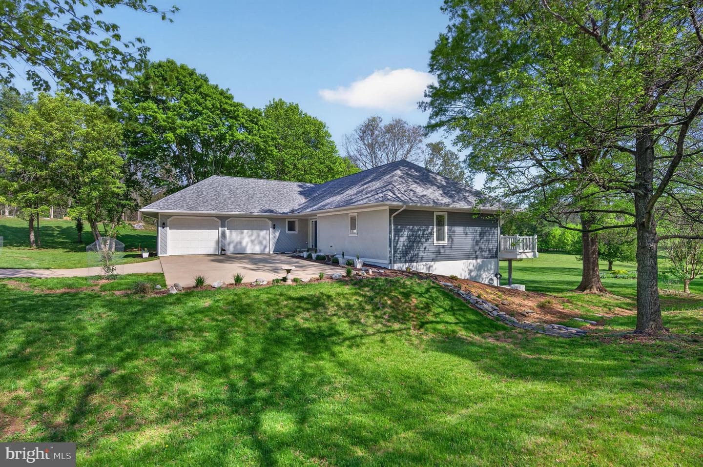 250 Meadow Ridge Drive photo 15