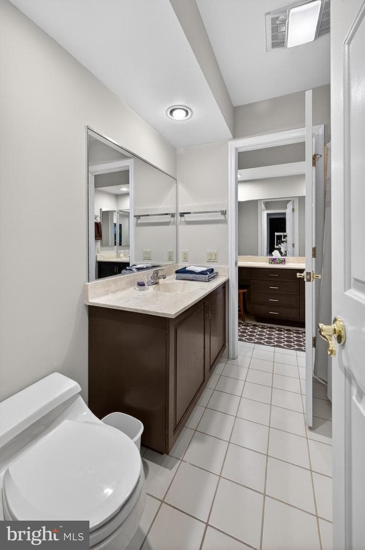 250 Meadow Ridge Drive photo 32