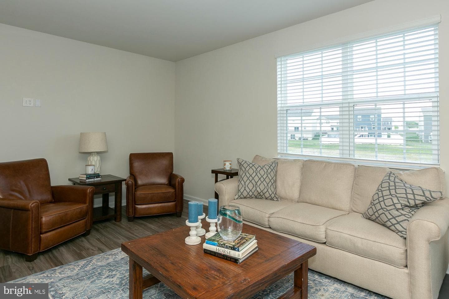 354 Gumspring Drive photo 12