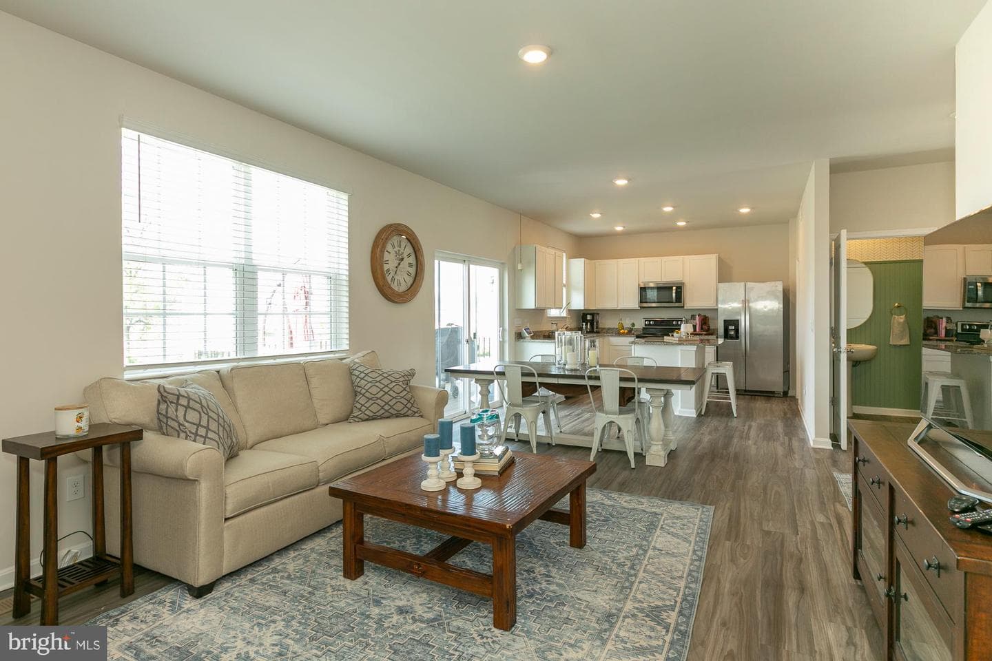 354 Gumspring Drive photo 9
