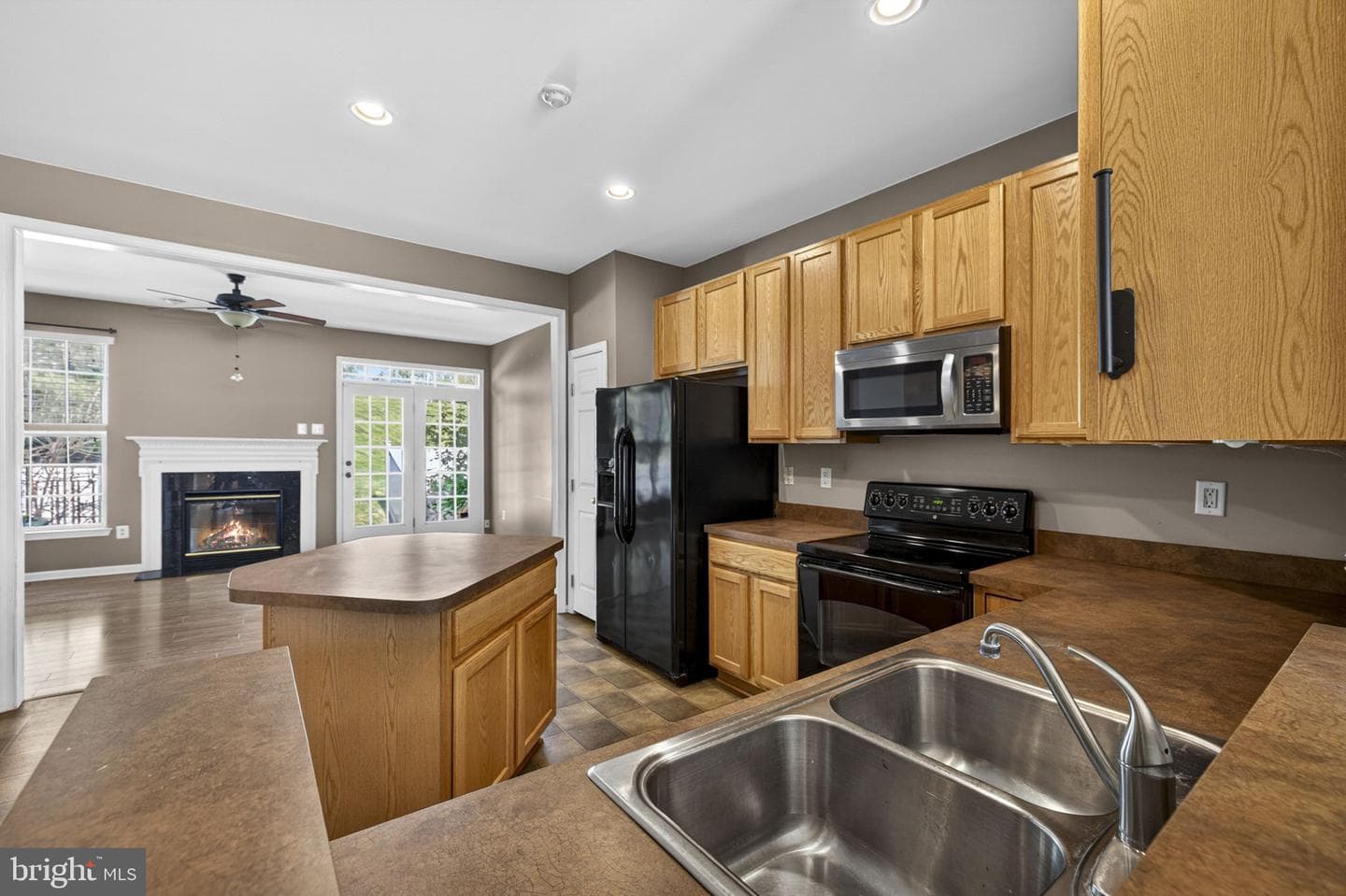 159 Riparian Lane photo 28