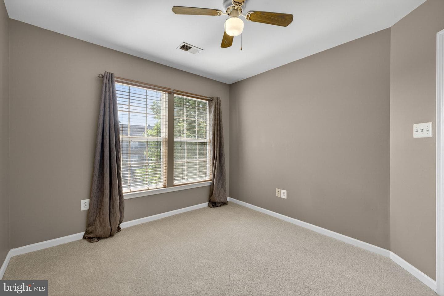 159 Riparian Lane photo 43