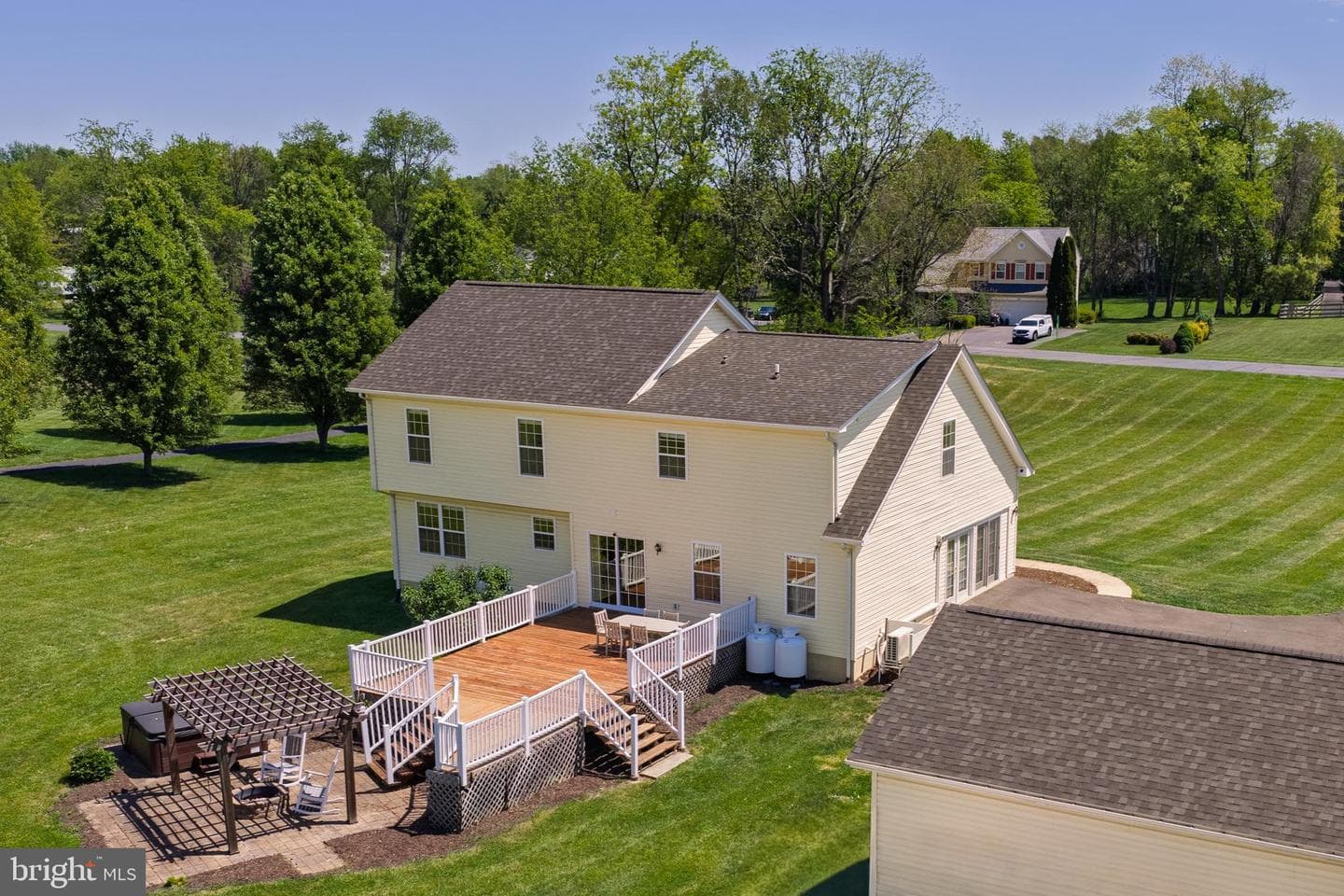 229 Quail Run Road photo 3