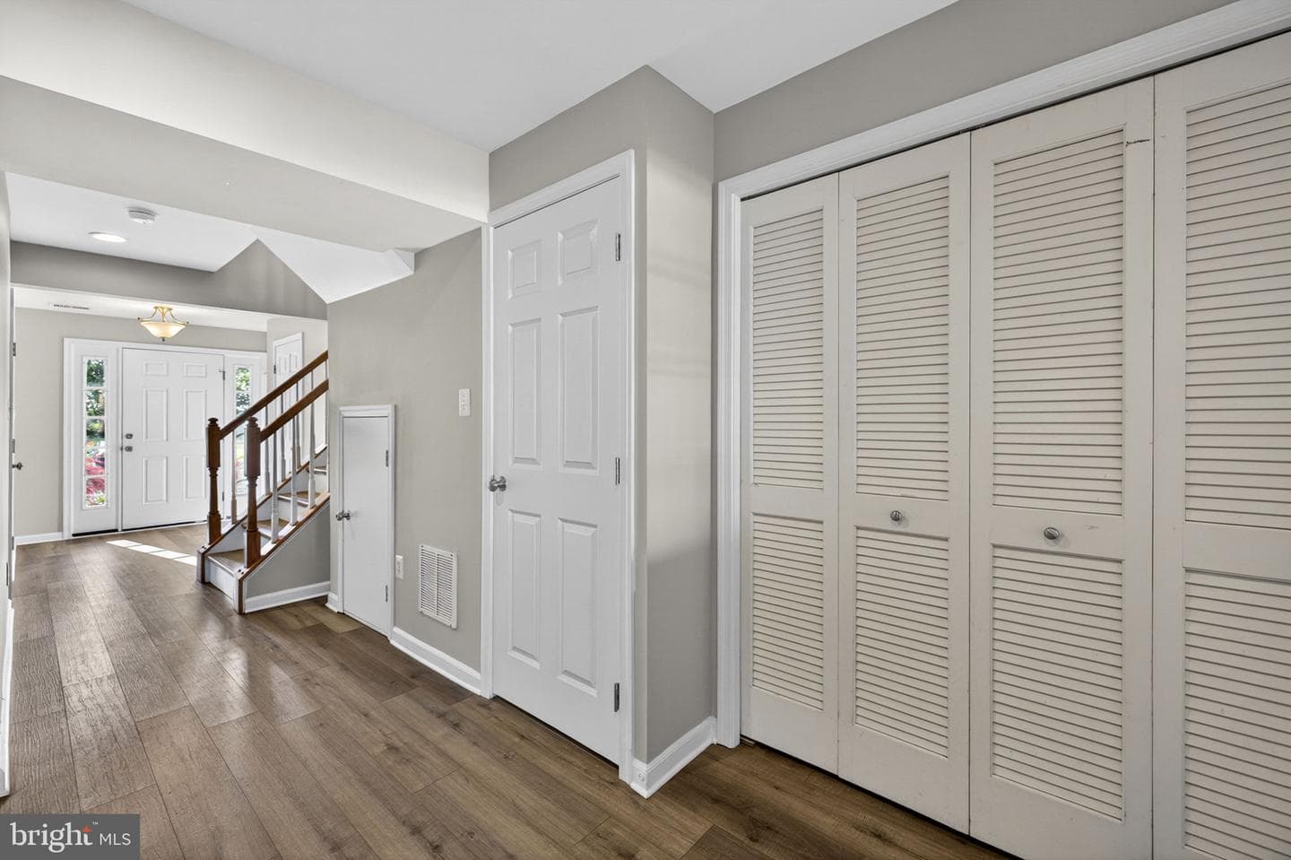 1229 Mare Street photo 17