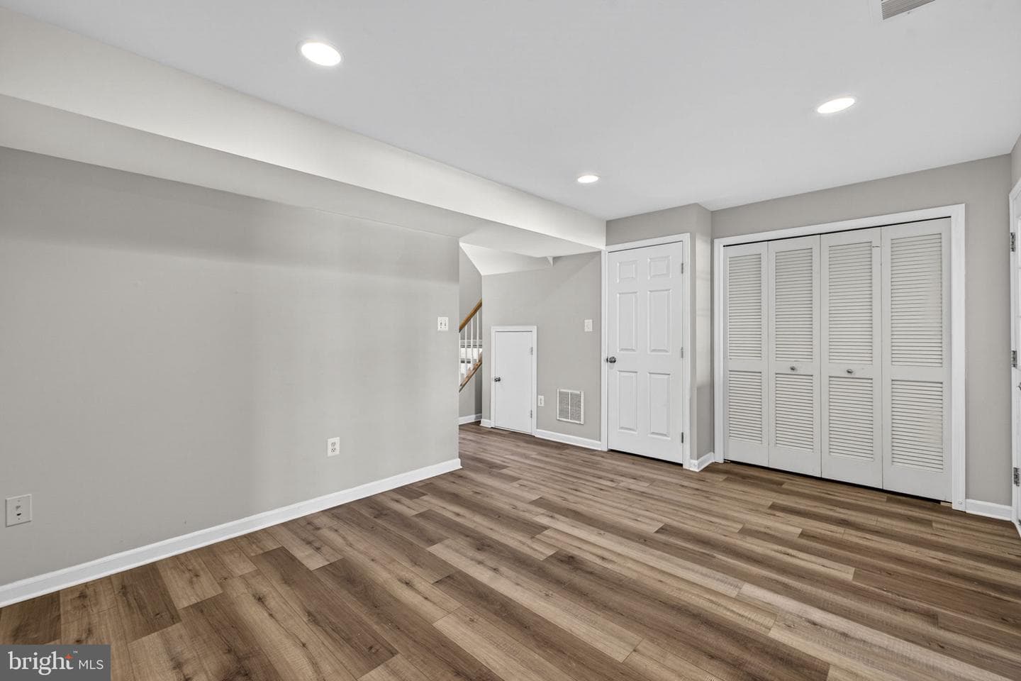 1229 Mare Street photo 20