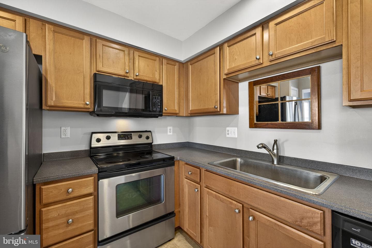 1229 Mare Street photo 30