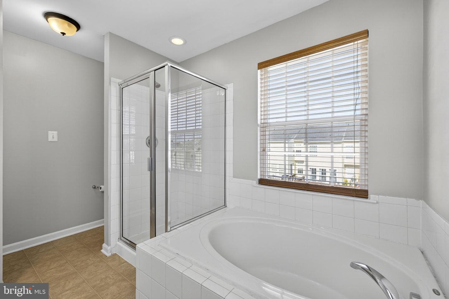 1229 Mare Street photo 61