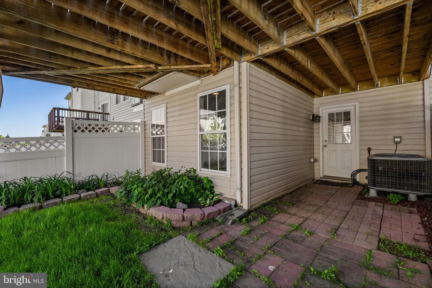 1229 Mare Street photo 67