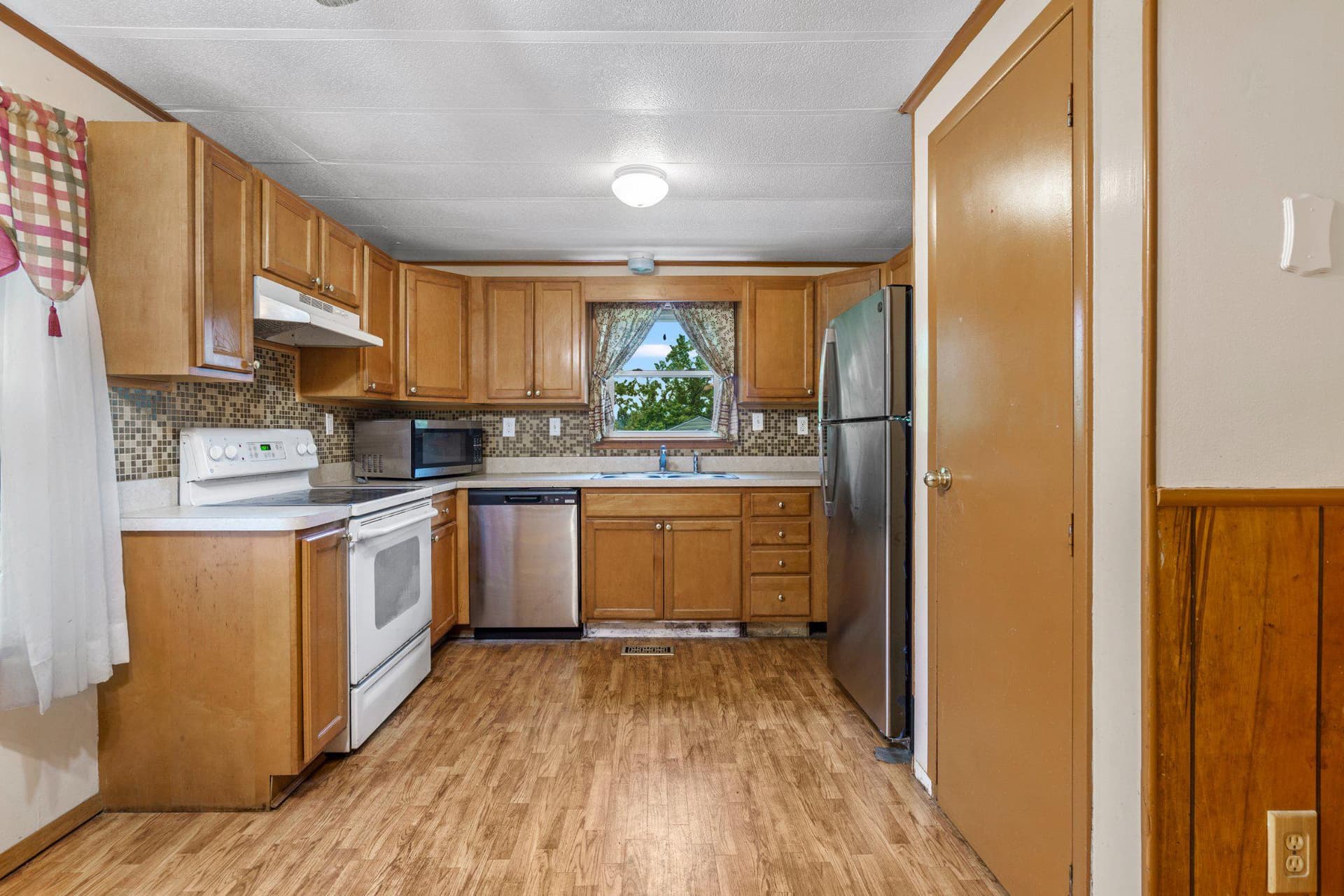 223 Marie Drive photo 11