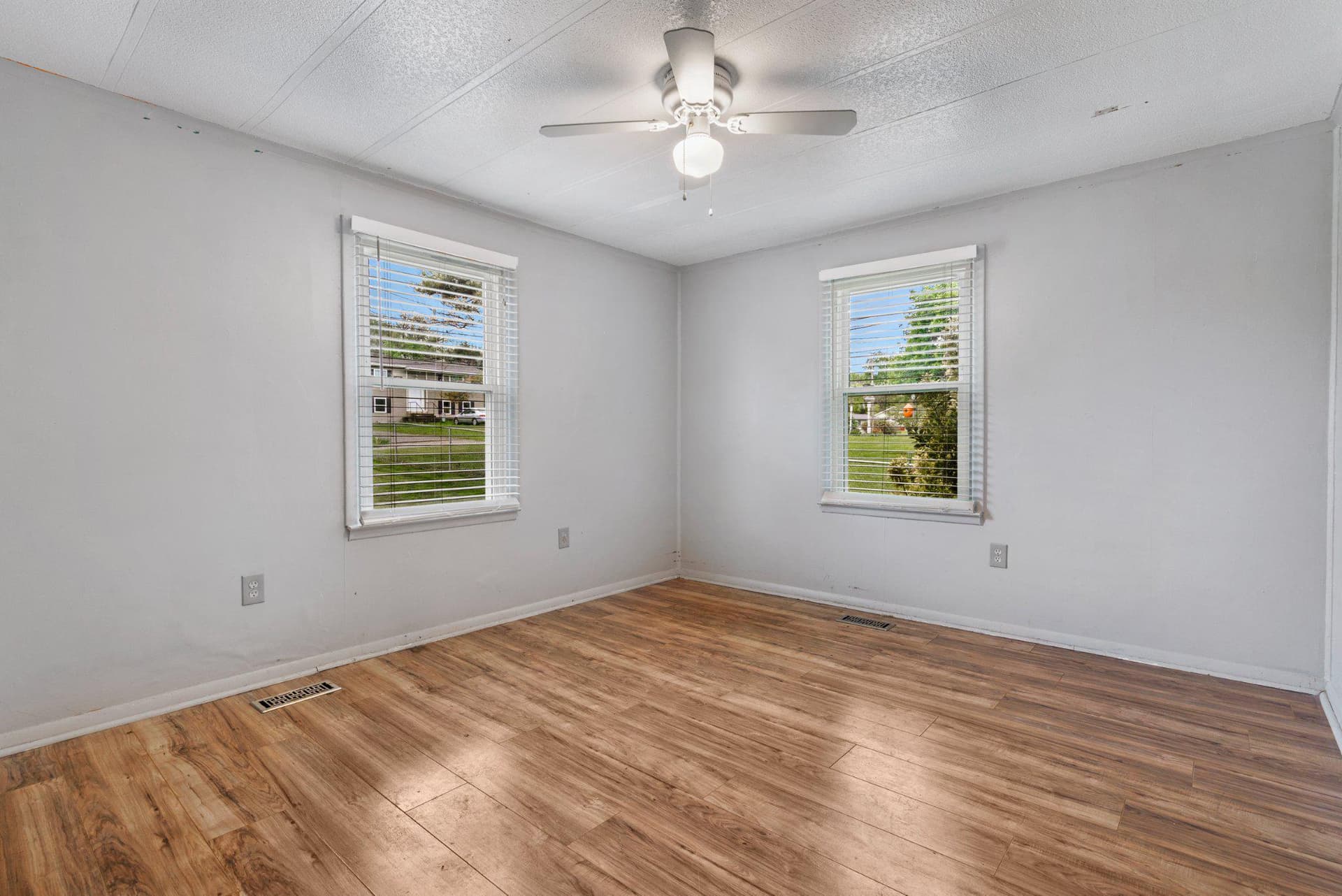 223 Marie Drive photo 15