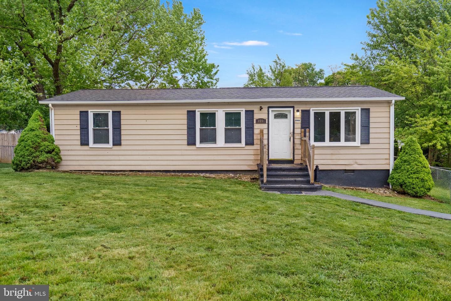 223 Marie Drive, Charles Town