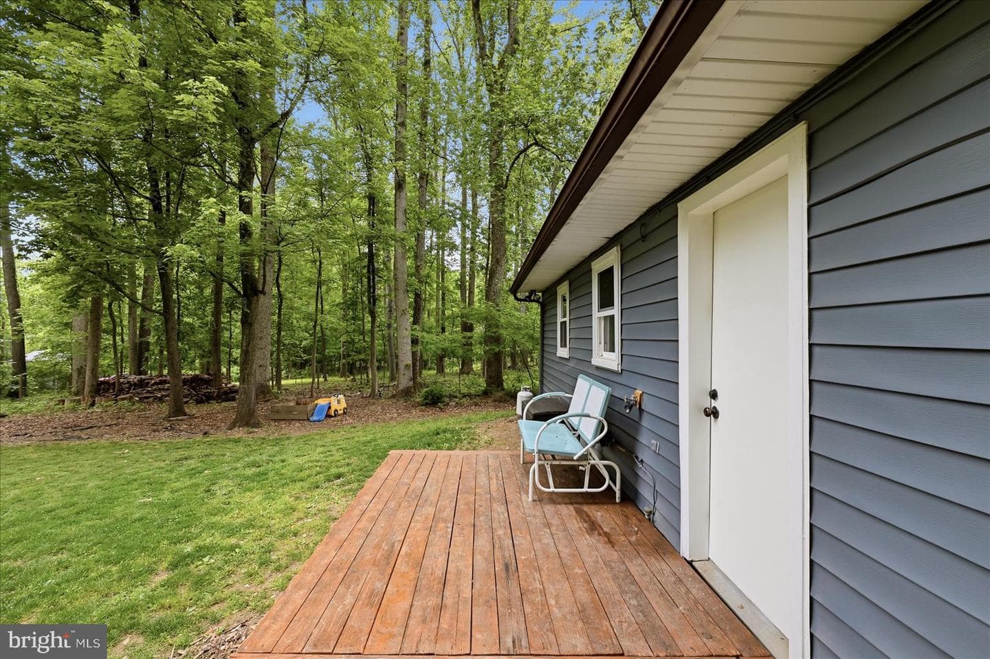 65 Floral Lane photo 33