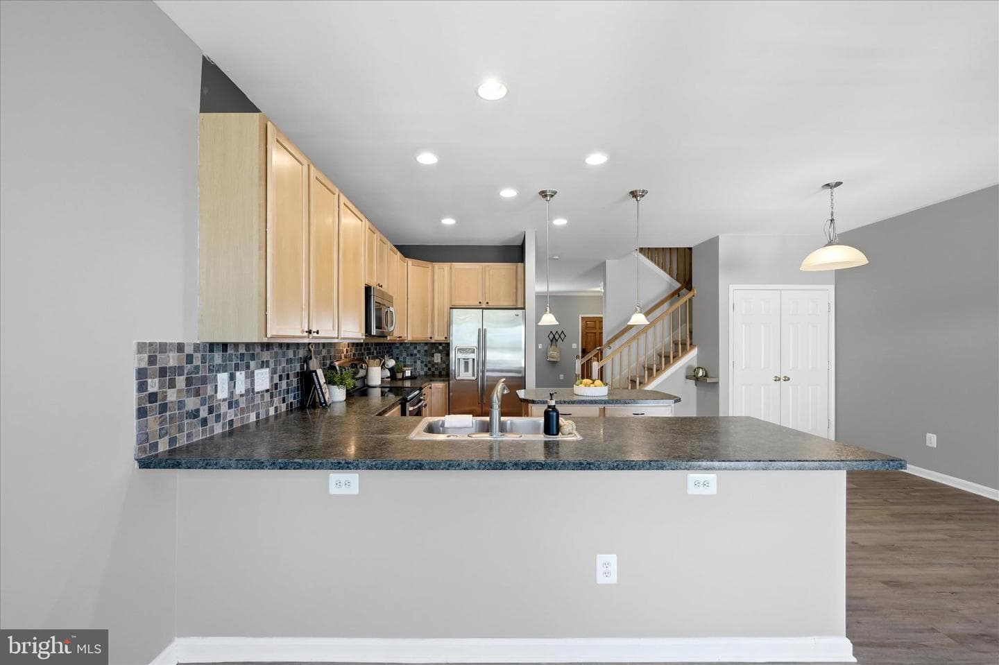 31 Riparian Lane photo 11