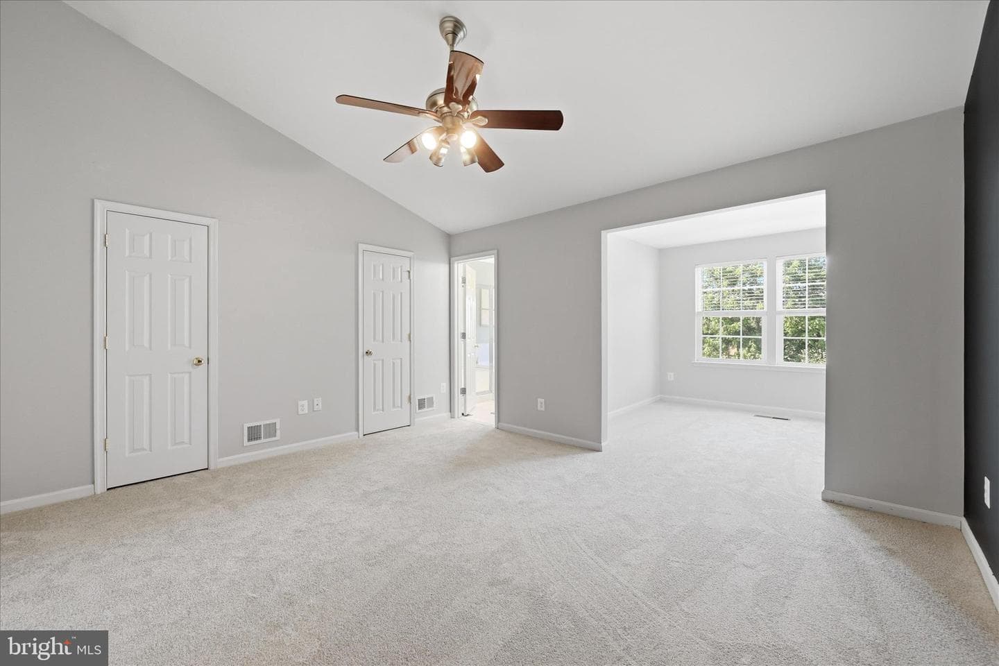31 Riparian Lane photo 27