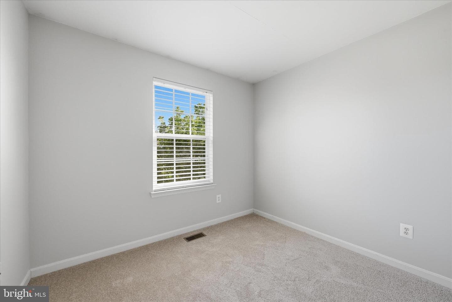 31 Riparian Lane photo 39