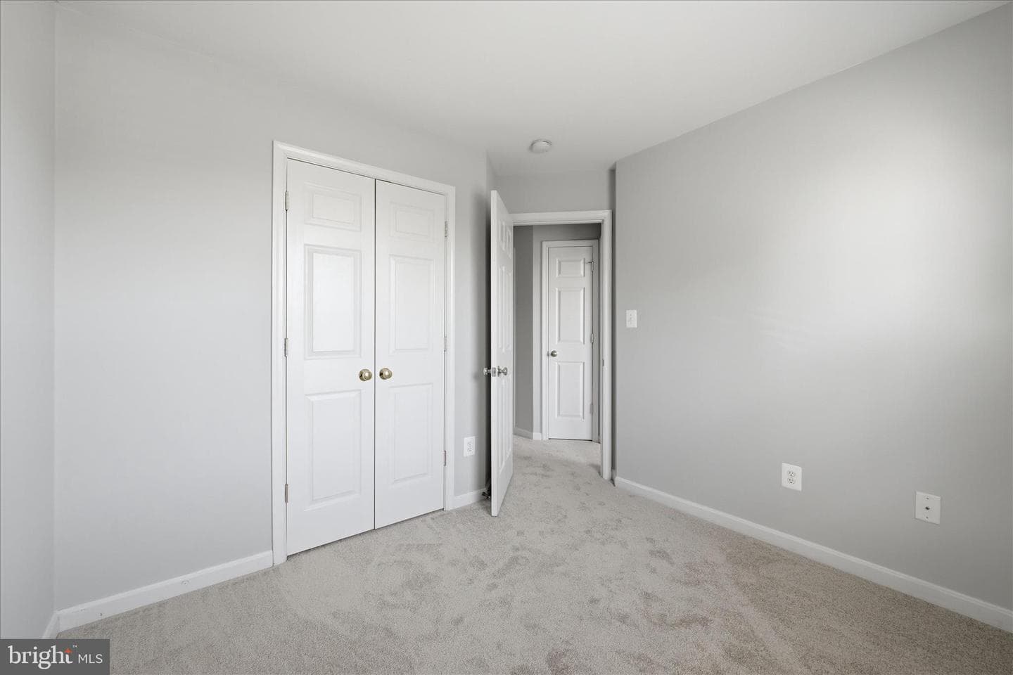 31 Riparian Lane photo 40