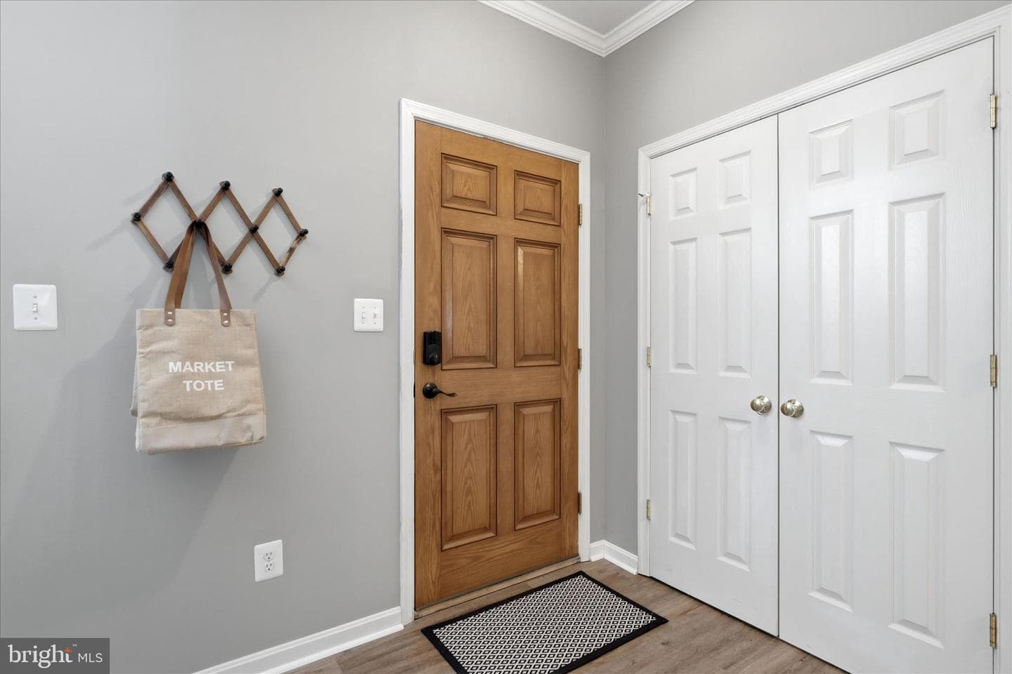 31 Riparian Lane photo 5