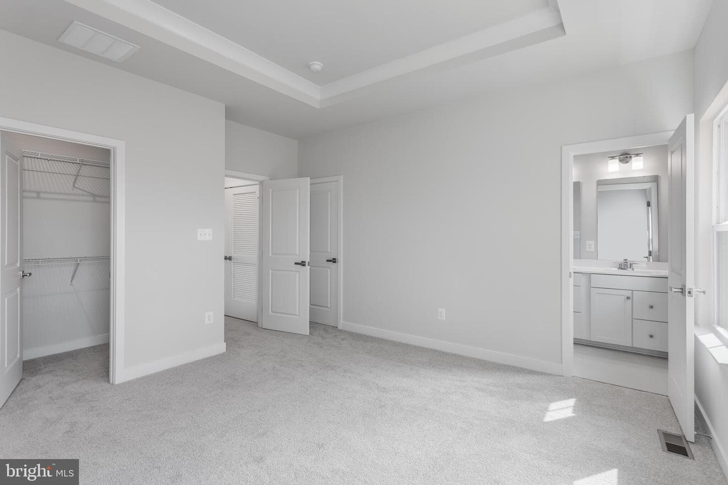 1729 Destrier Street photo 13