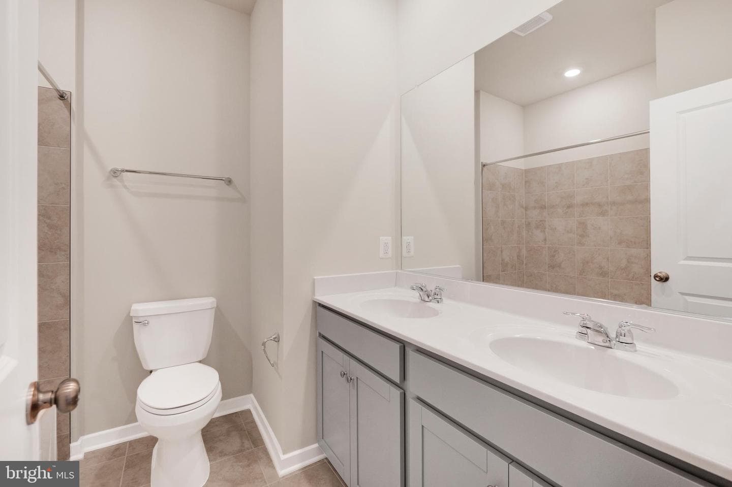 23 Whispering Brook Lane #lot 494 Hamilton photo 17