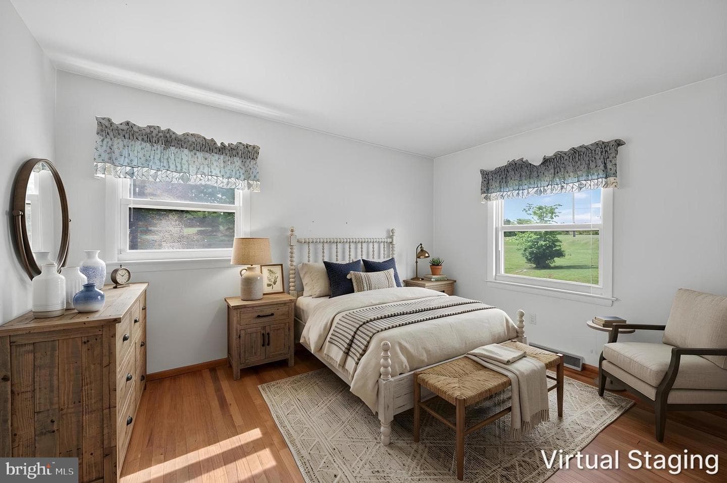 6679 Martinsburg Pike photo 32