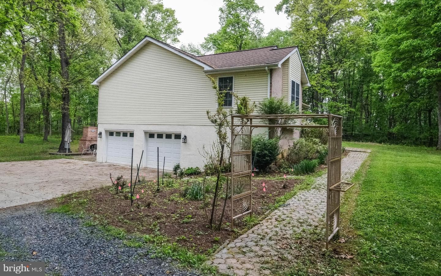 134 Kelcar Drive photo 4