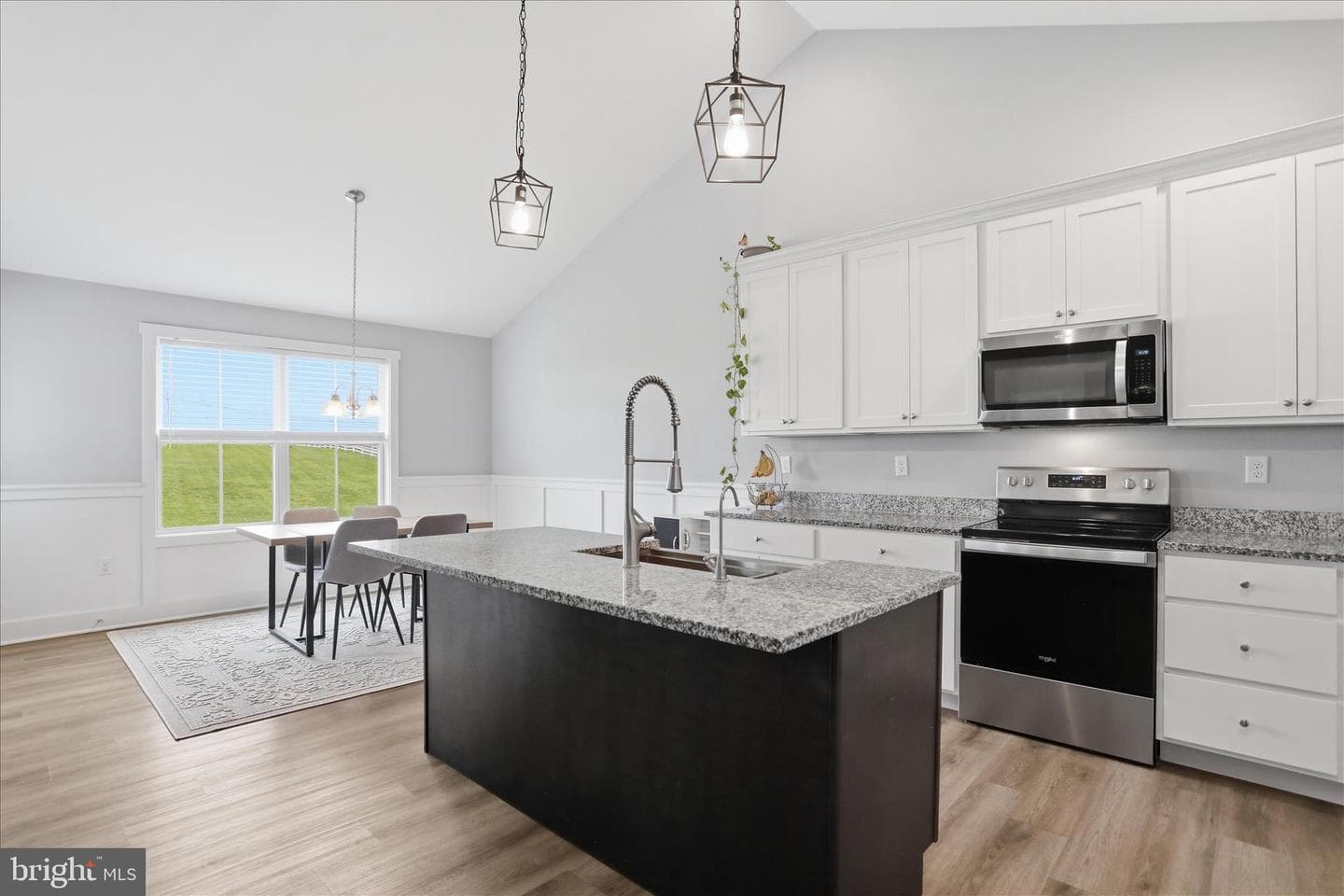 202 Naples Way photo 16