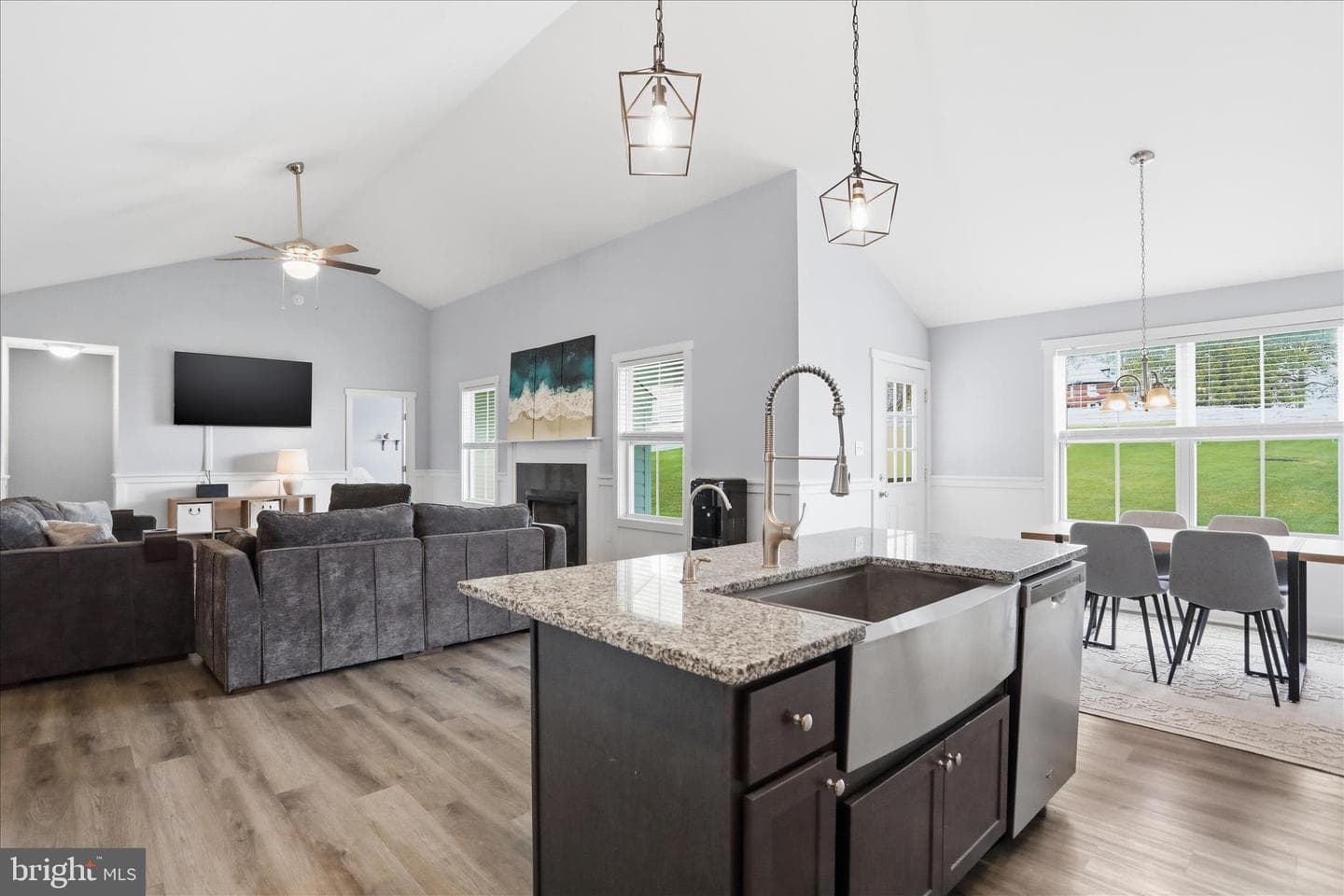 202 Naples Way photo 22
