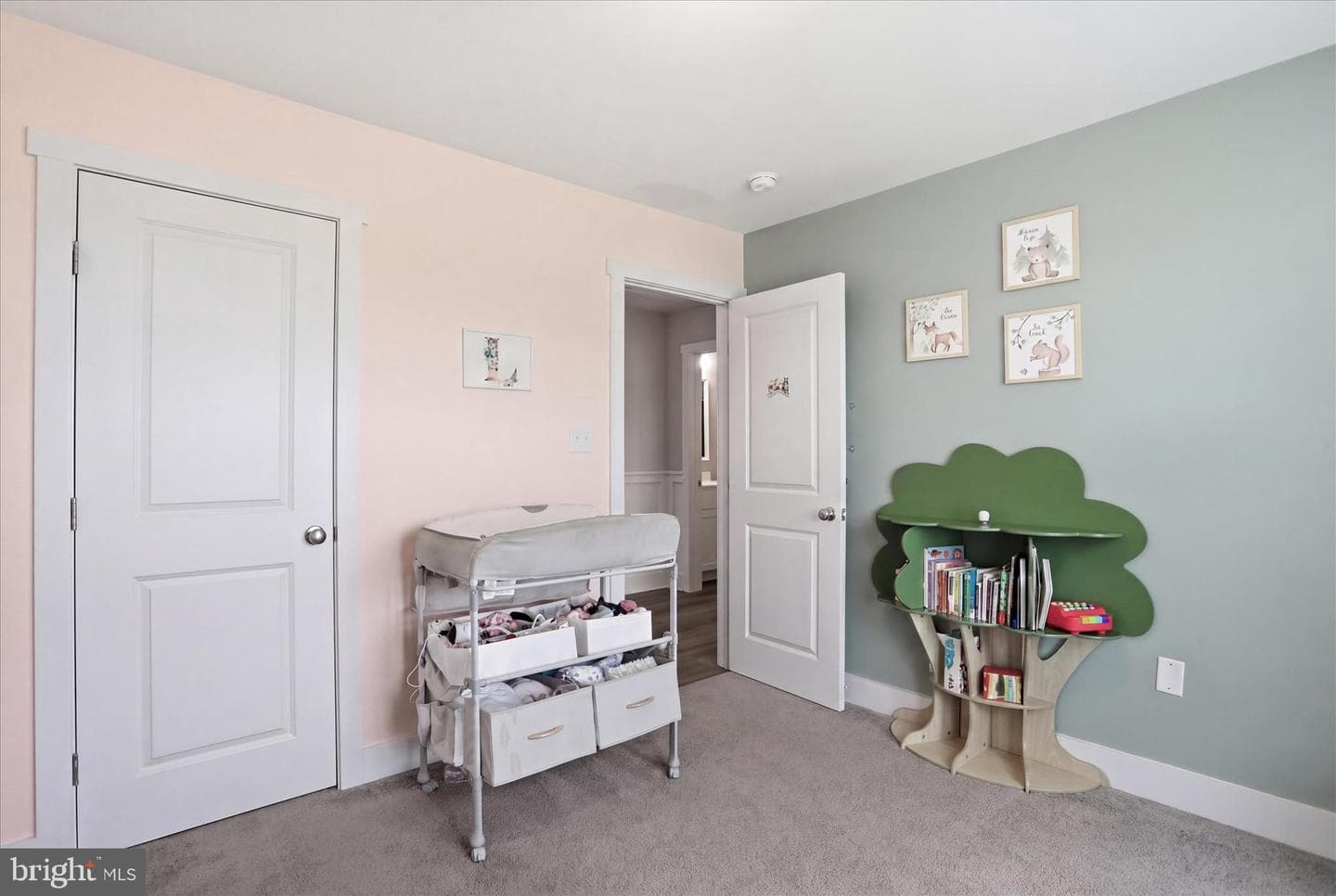 202 Naples Way photo 32