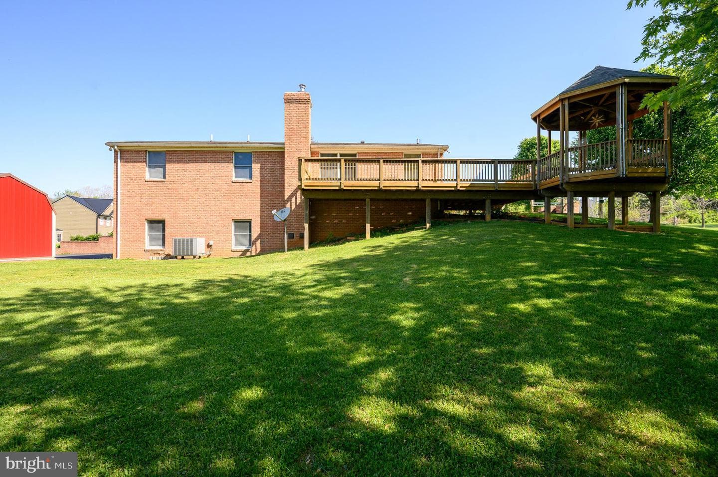 63 Brentwood Court photo 21